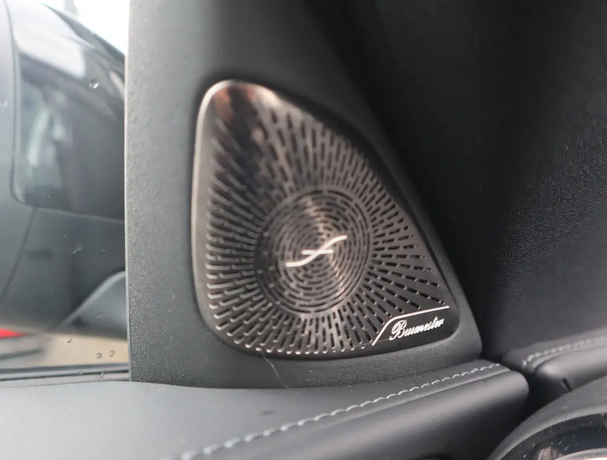 300 AMG Line | Pano | Camera | Burmester