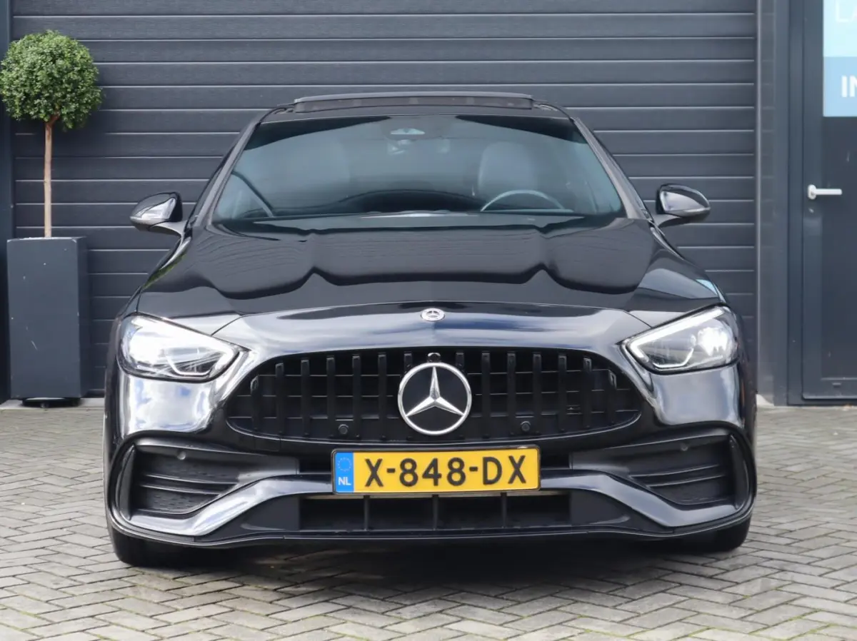 300 AMG Line | Pano | Camera | Burmester