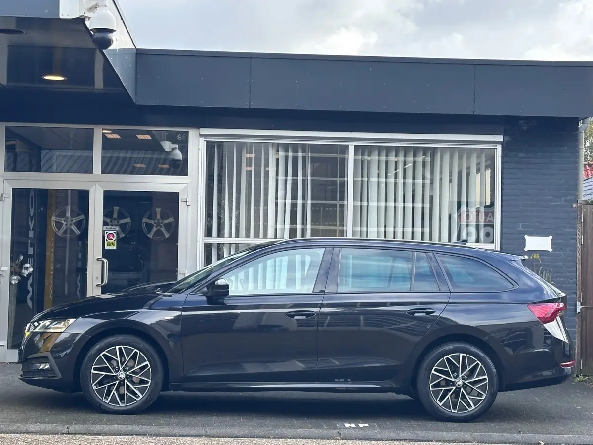 2.0 TDI CRUISE / LANE / MASSAGE / AUTO