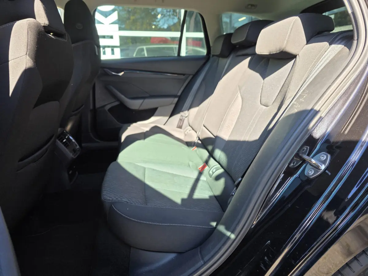 2.0 TDI CRUISE / LANE / MASSAGE / AUTO