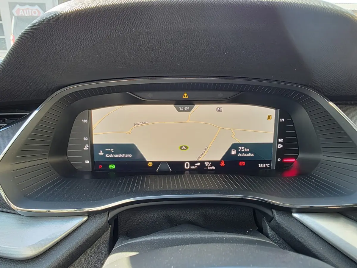2.0 TDI CRUISE / LANE / MASSAGE / AUTO