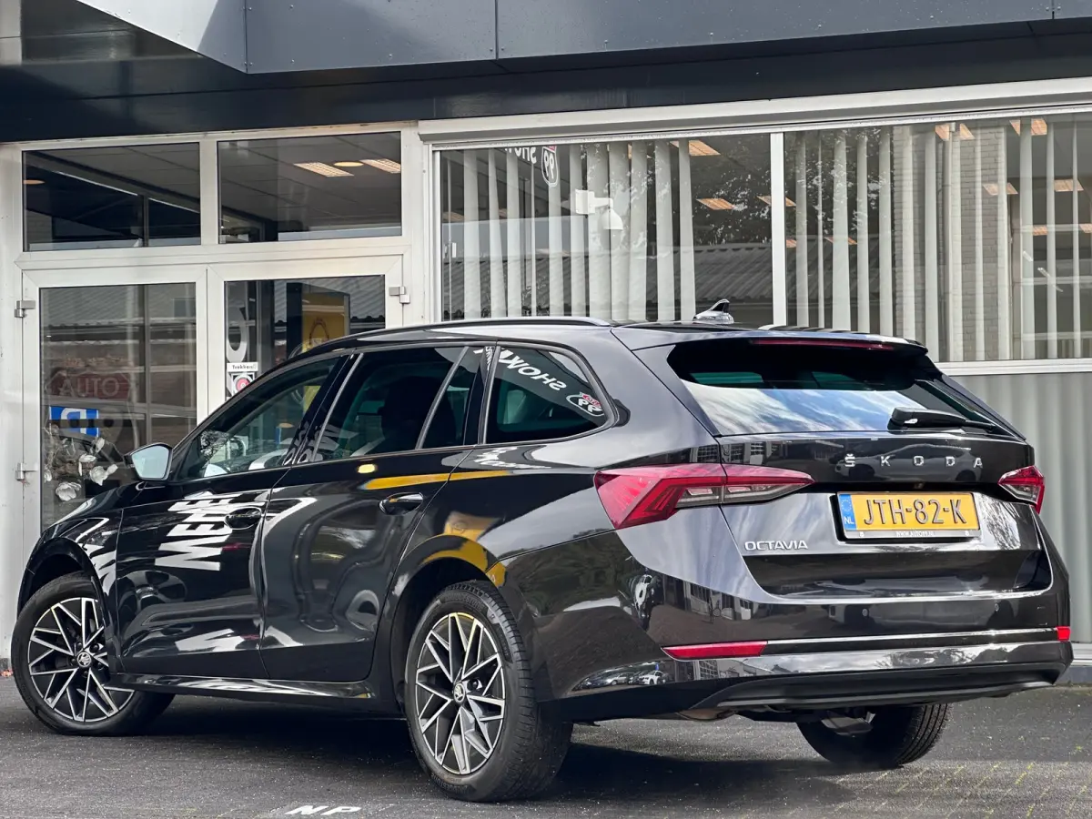 2.0 TDI CRUISE / LANE / MASSAGE / AUTO
