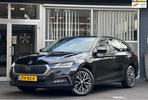 2.0 TDI CRUISE / LANE / MASSAGE / AUTO