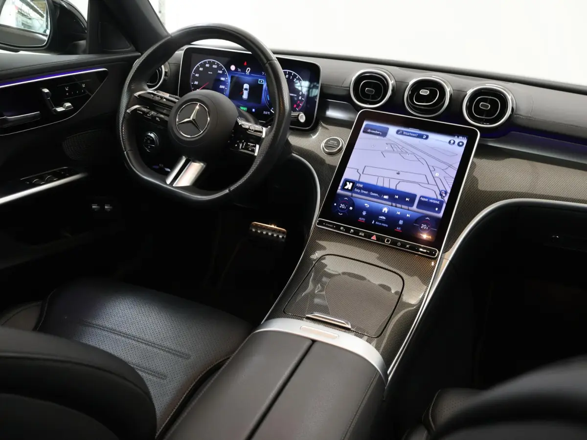300 e AMG Line | Night | Panoramadak | Stoelventilatie | Stoelverwarming | Digital Light |