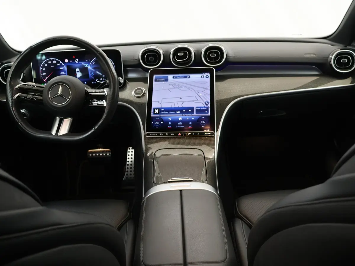 300 e AMG Line | Night | Panoramadak | Stoelventilatie | Stoelverwarming | Digital Light |