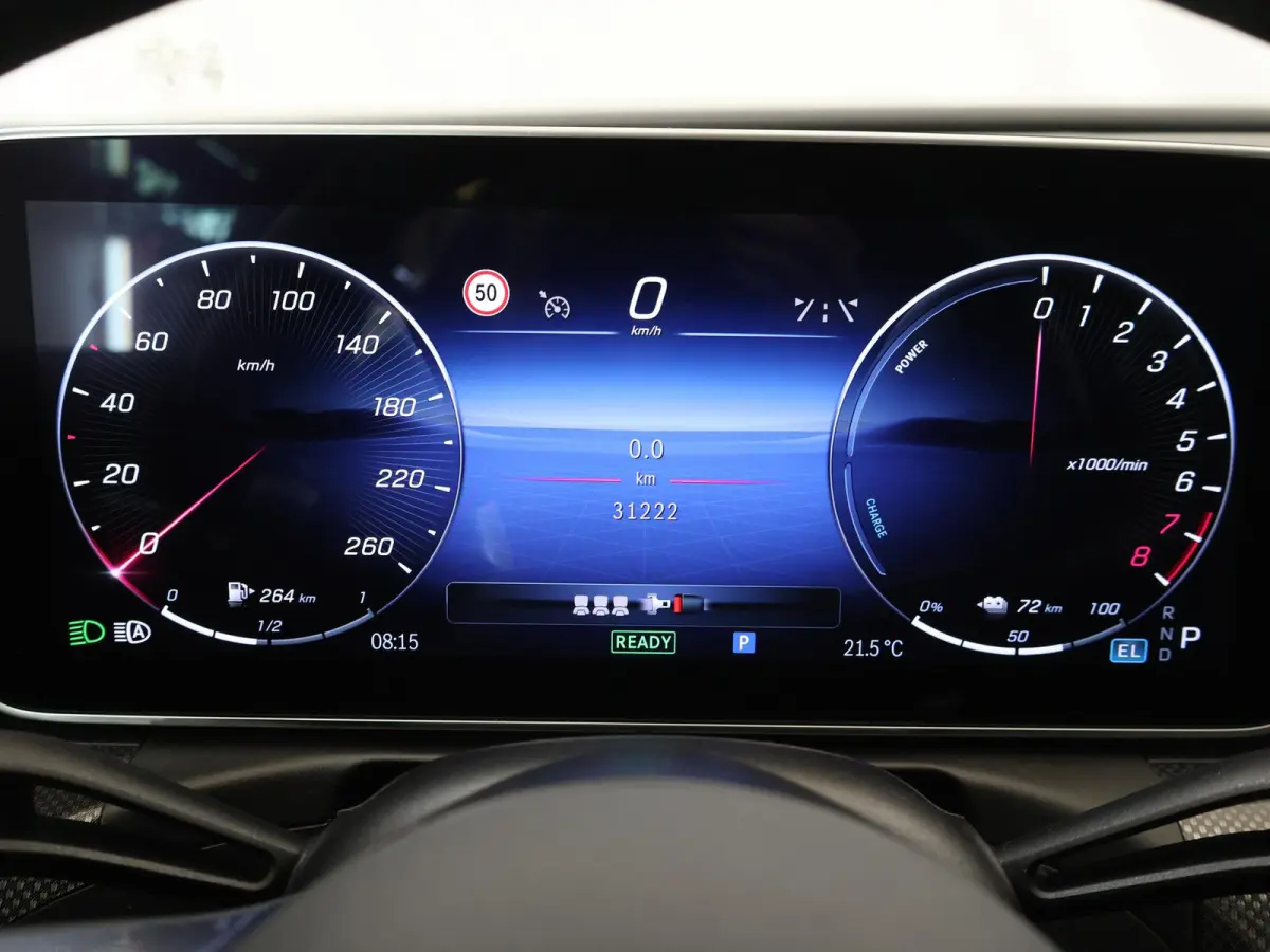 300 e AMG Line | Night | Panoramadak | Stoelventilatie | Stoelverwarming | Digital Light |