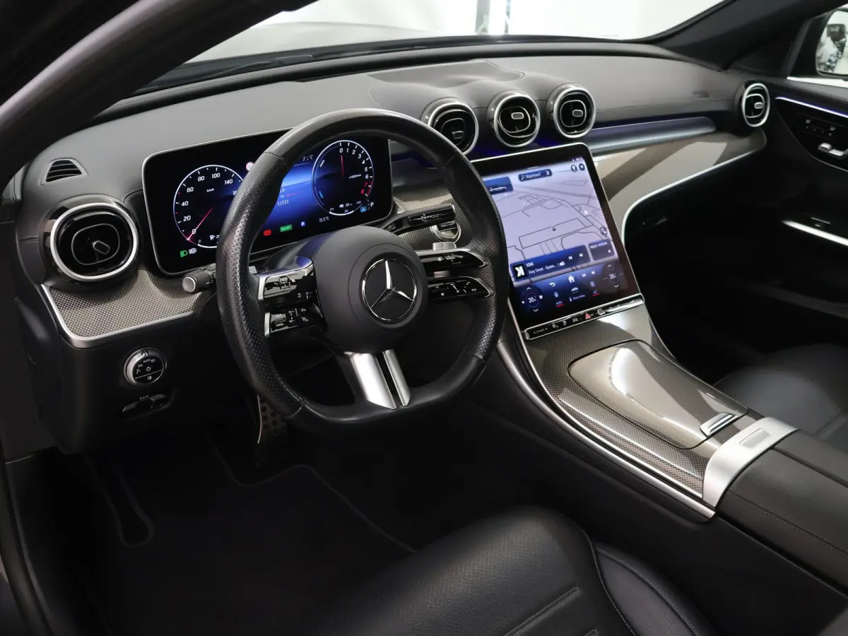 300 e AMG Line | Night | Panoramadak | Stoelventilatie | Stoelverwarming | Digital Light |