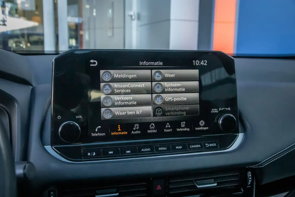 1.3 MHEV Xtronic Premiere Edition | Trekhaak | Panodak | 360 camera | Cruise adaptief | Head-up display | Navi | Apple Carplay/Android Auto | Achteruitrijcamera 360 graden | Apple Carplay/An