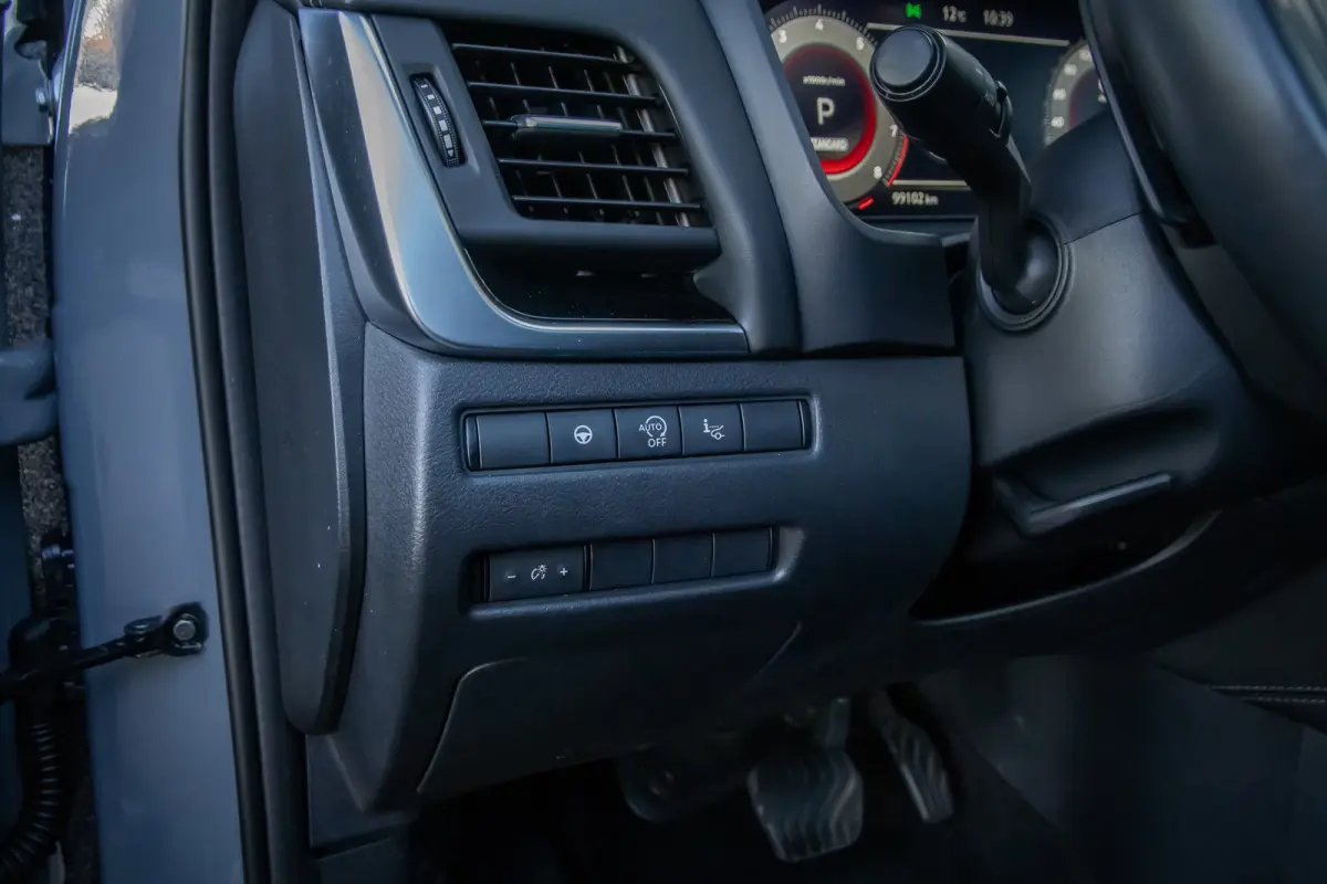 1.3 MHEV Xtronic Premiere Edition | Trekhaak | Panodak | 360 camera | Cruise adaptief | Head-up display | Navi | Apple Carplay/Android Auto | Achteruitrijcamera 360 graden | Apple Carplay/An