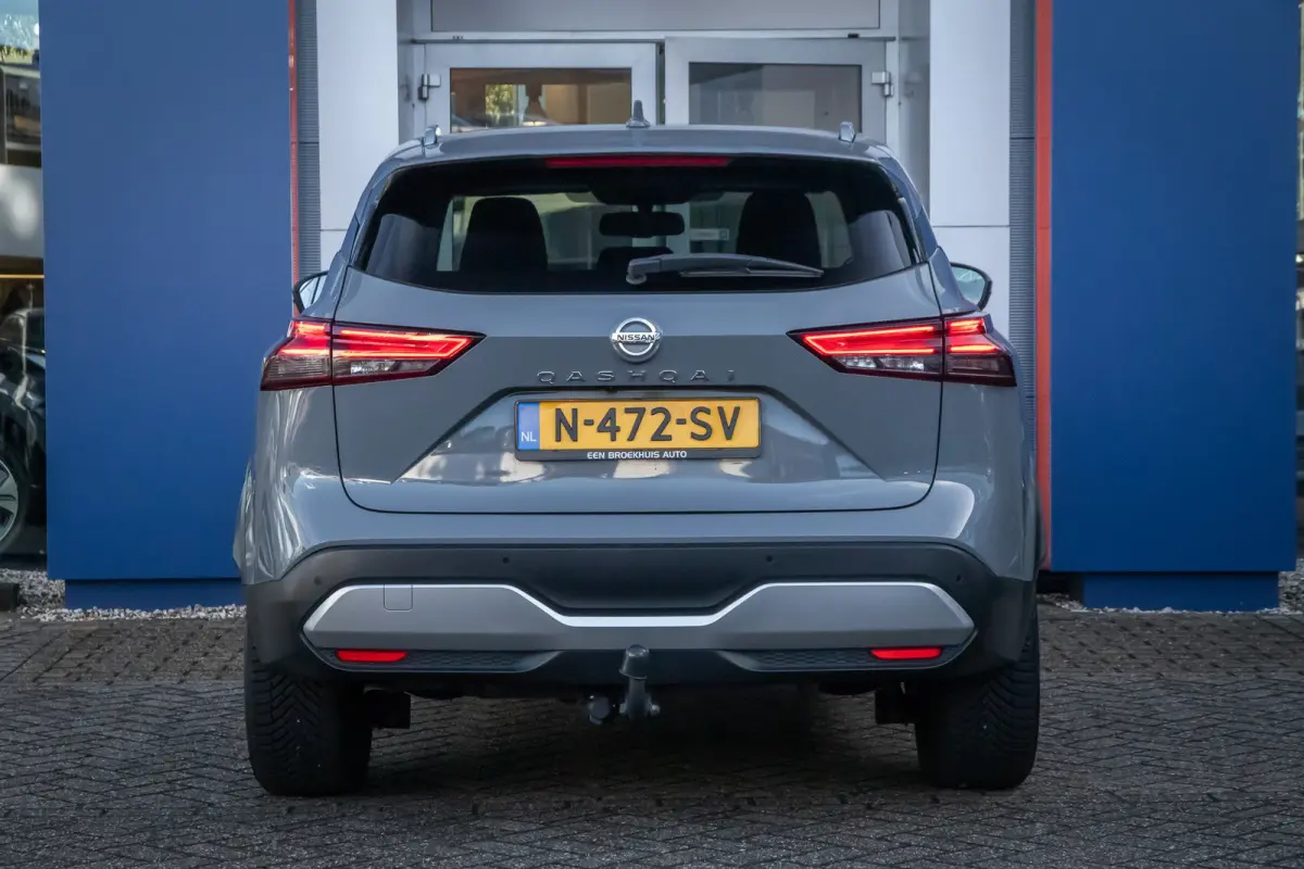 1.3 MHEV Xtronic Premiere Edition | Trekhaak | Panodak | 360 camera | Cruise adaptief | Head-up display | Navi | Apple Carplay/Android Auto | Achteruitrijcamera 360 graden | Apple Carplay/An