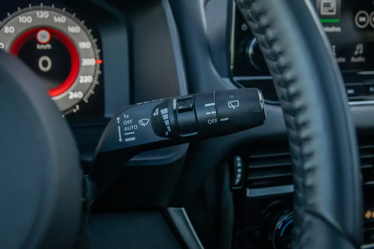 1.3 MHEV Xtronic Premiere Edition | Trekhaak | Panodak | 360 camera | Cruise adaptief | Head-up display | Navi | Apple Carplay/Android Auto | Achteruitrijcamera 360 graden | Apple Carplay/An