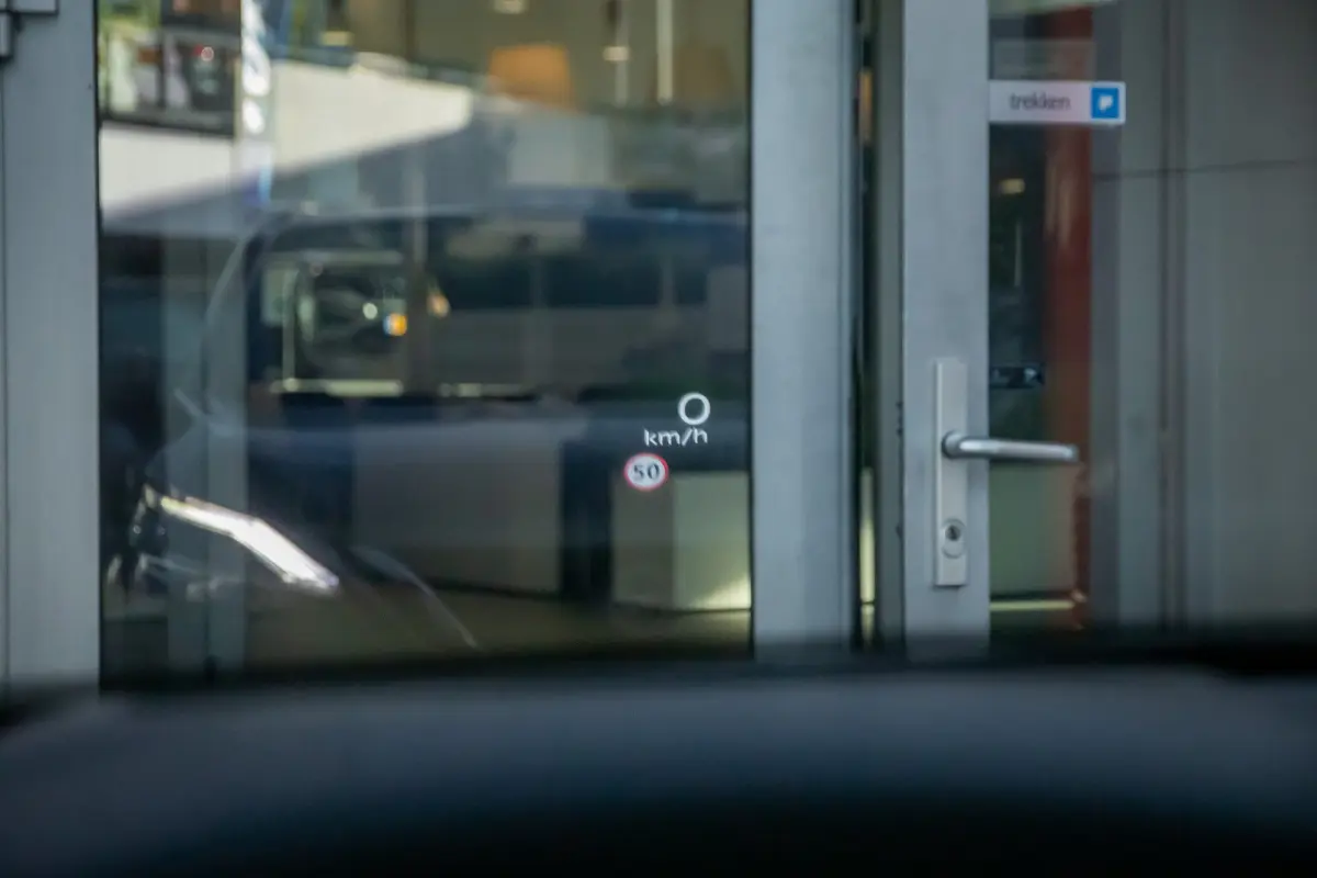 1.3 MHEV Xtronic Premiere Edition | Trekhaak | Panodak | 360 camera | Cruise adaptief | Head-up display | Navi | Apple Carplay/Android Auto | Achteruitrijcamera 360 graden | Apple Carplay/An