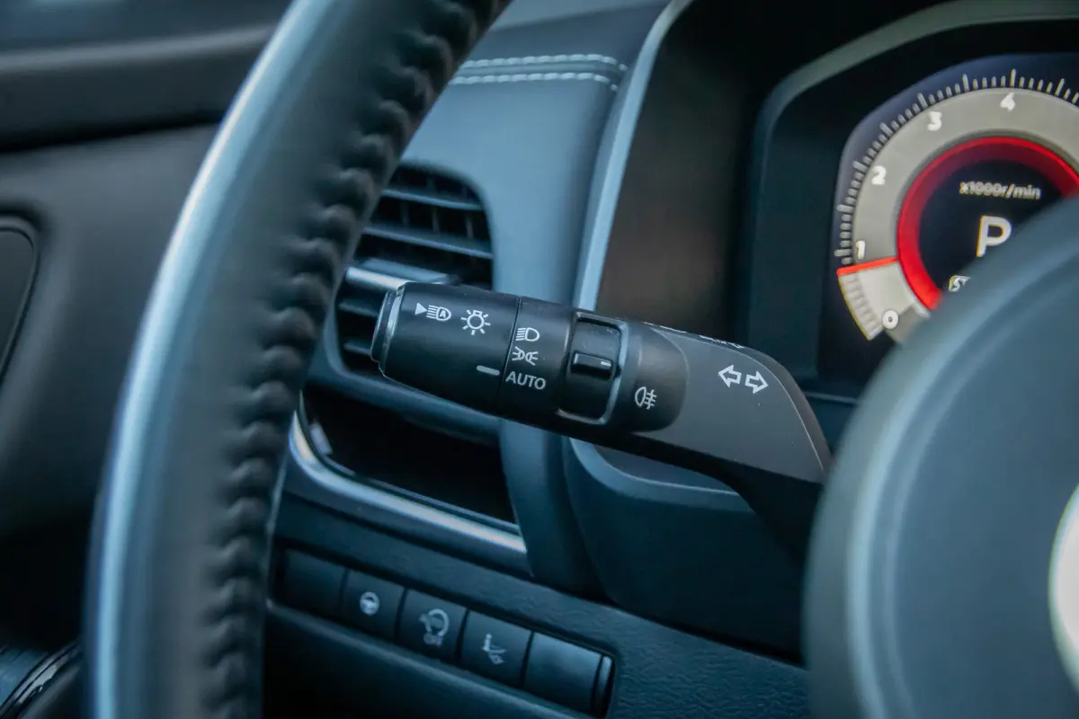 1.3 MHEV Xtronic Premiere Edition | Trekhaak | Panodak | 360 camera | Cruise adaptief | Head-up display | Navi | Apple Carplay/Android Auto | Achteruitrijcamera 360 graden | Apple Carplay/An