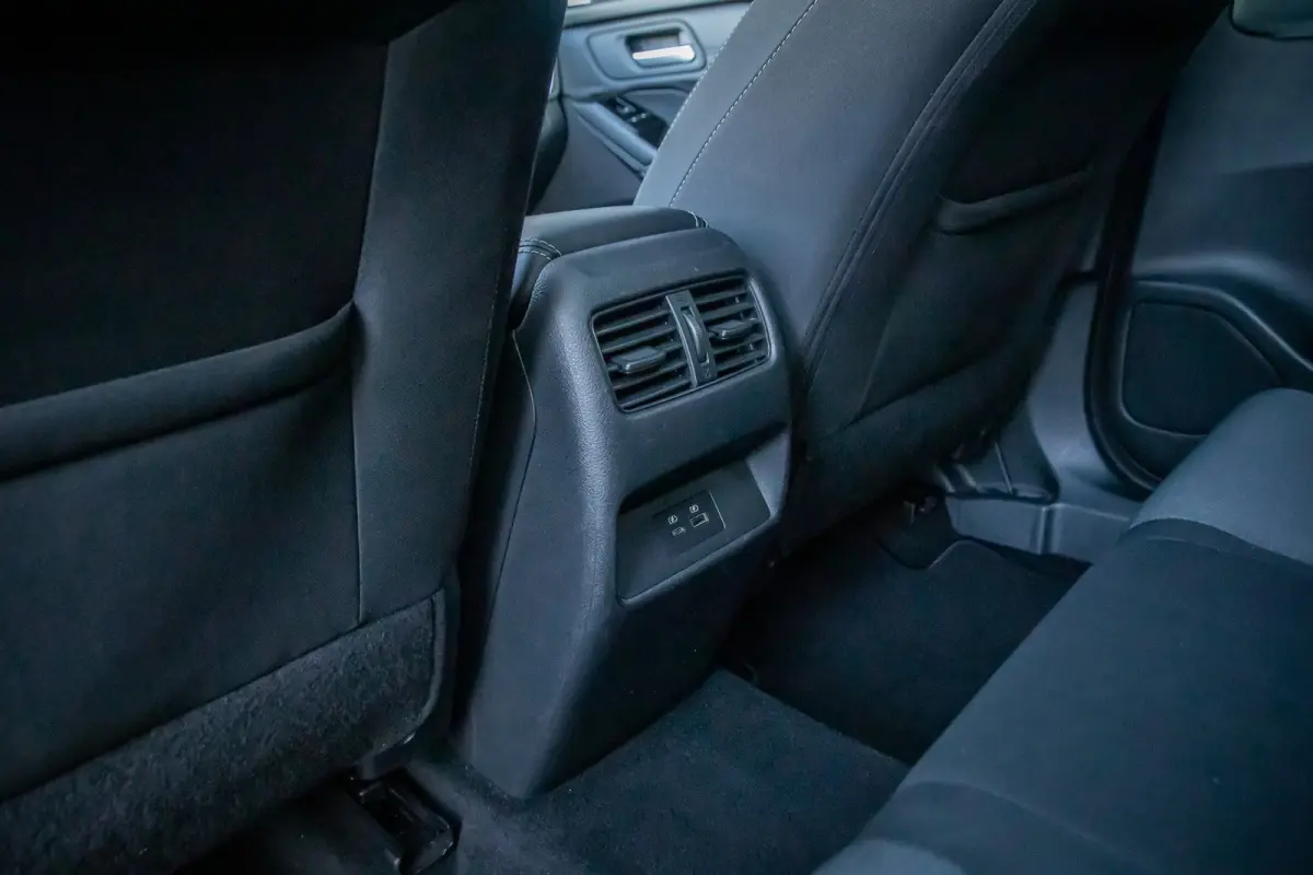 1.3 MHEV Xtronic Premiere Edition | Trekhaak | Panodak | 360 camera | Cruise adaptief | Head-up display | Navi | Apple Carplay/Android Auto | Achteruitrijcamera 360 graden | Apple Carplay/An