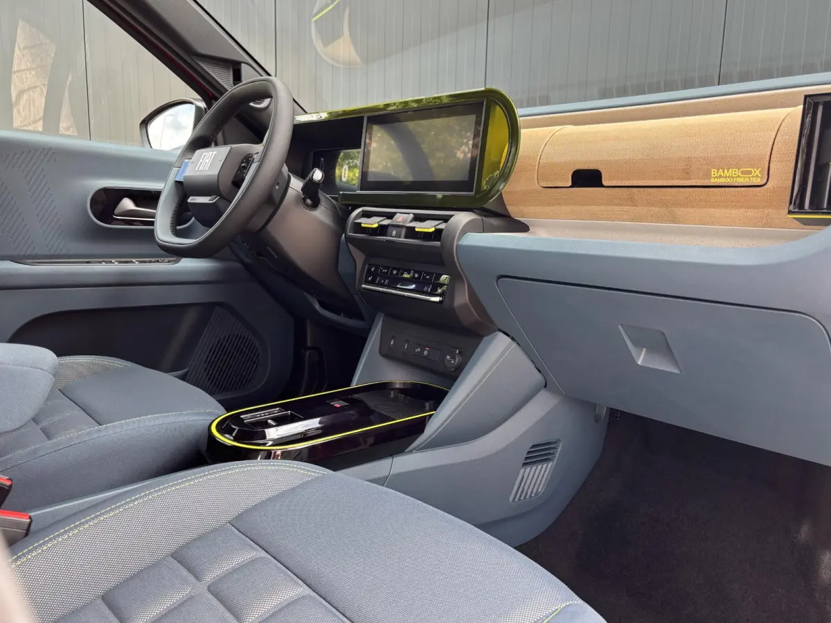 La Prima 11 kW 44 kWh 8 jaar garantie! | Pack Winter | Camera | LED | 17" LMV | Apple Carplay & Android Auto