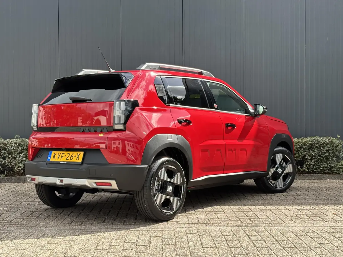 La Prima 11 kW 44 kWh 8 jaar garantie! | Pack Winter | Camera | LED | 17" LMV | Apple Carplay & Android Auto