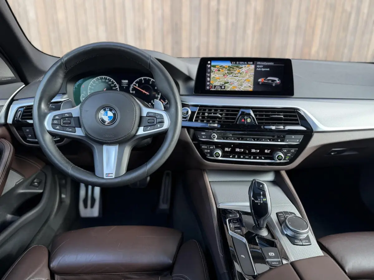 530d High Executive Edition | 3X M-Sport| Panoramadak |Trekhaak | H&K | HUD |Dealeronderhouden