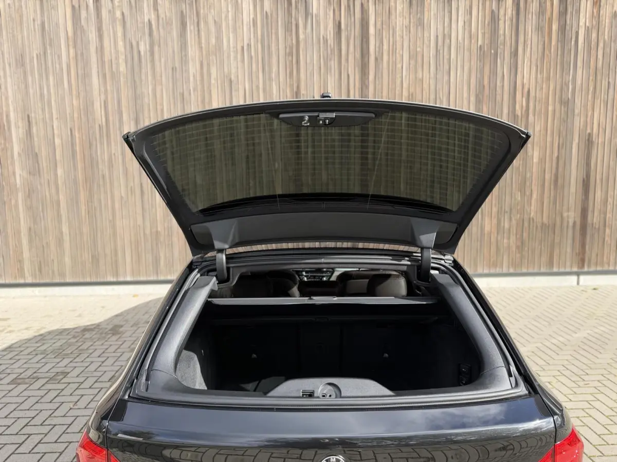 530d High Executive Edition | 3X M-Sport| Panoramadak |Trekhaak | H&K | HUD |Dealeronderhouden
