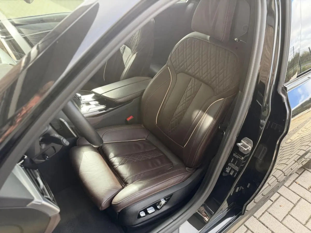 530d High Executive Edition | 3X M-Sport| Panoramadak |Trekhaak | H&K | HUD |Dealeronderhouden