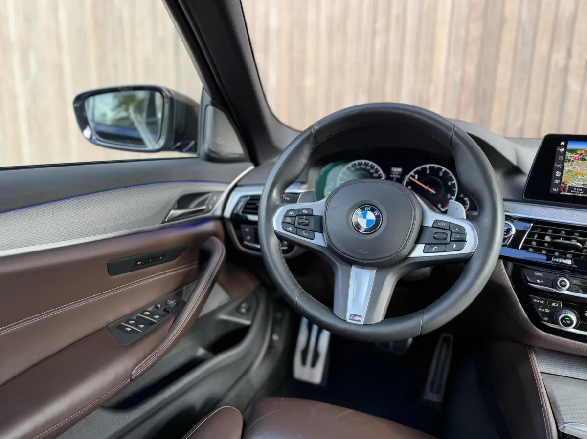 530d High Executive Edition | 3X M-Sport| Panoramadak |Trekhaak | H&K | HUD |Dealeronderhouden