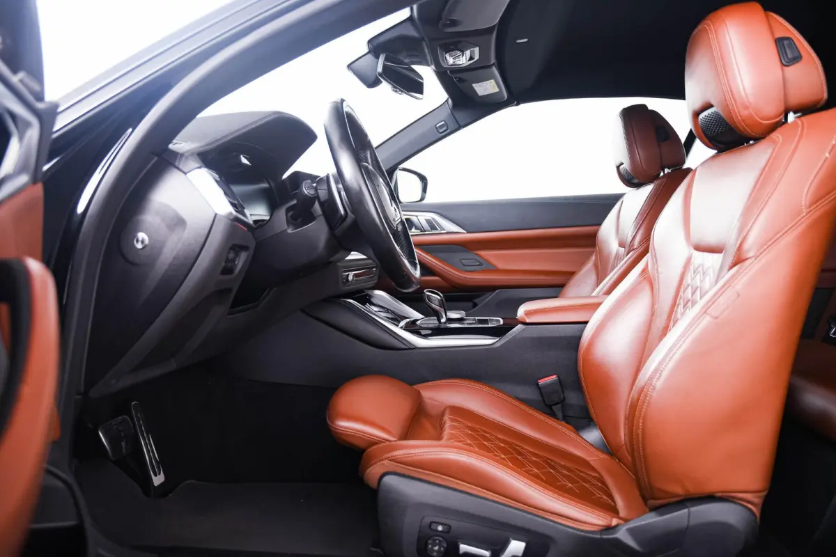 M440i High Executive Driving Assistant Professional - Head up - Harman Kardon - BMW Laserlight - Comfort Access - Windscherm - Air collar - Stuurwielrand verwarmd - Parking Assistant Plus