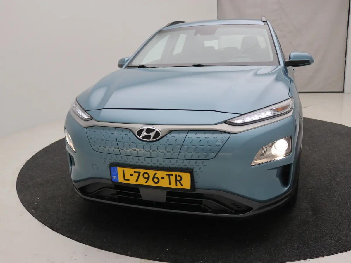 EV Comfort 39 kWh | Achteruitrijcamera | Apple Carplay/Android Auto|telefoonintegratie premium | Bestuurdersstoel in hoogte verstelbaar