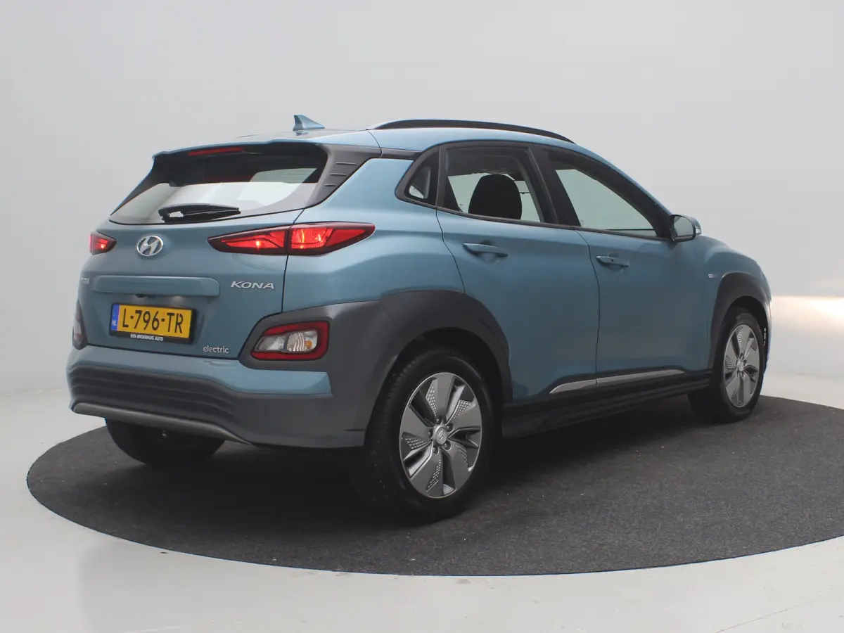 EV Comfort 39 kWh | Achteruitrijcamera | Apple Carplay/Android Auto|telefoonintegratie premium | Bestuurdersstoel in hoogte verstelbaar