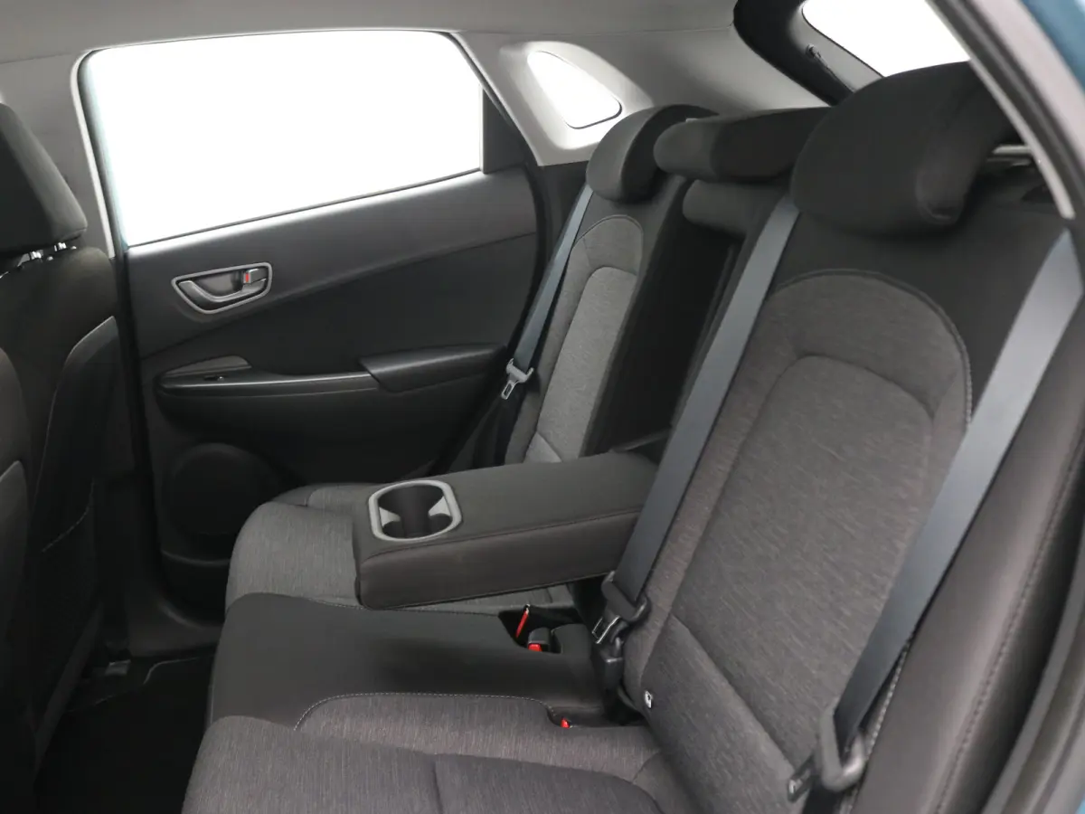 EV Comfort 39 kWh | Achteruitrijcamera | Apple Carplay/Android Auto|telefoonintegratie premium | Bestuurdersstoel in hoogte verstelbaar