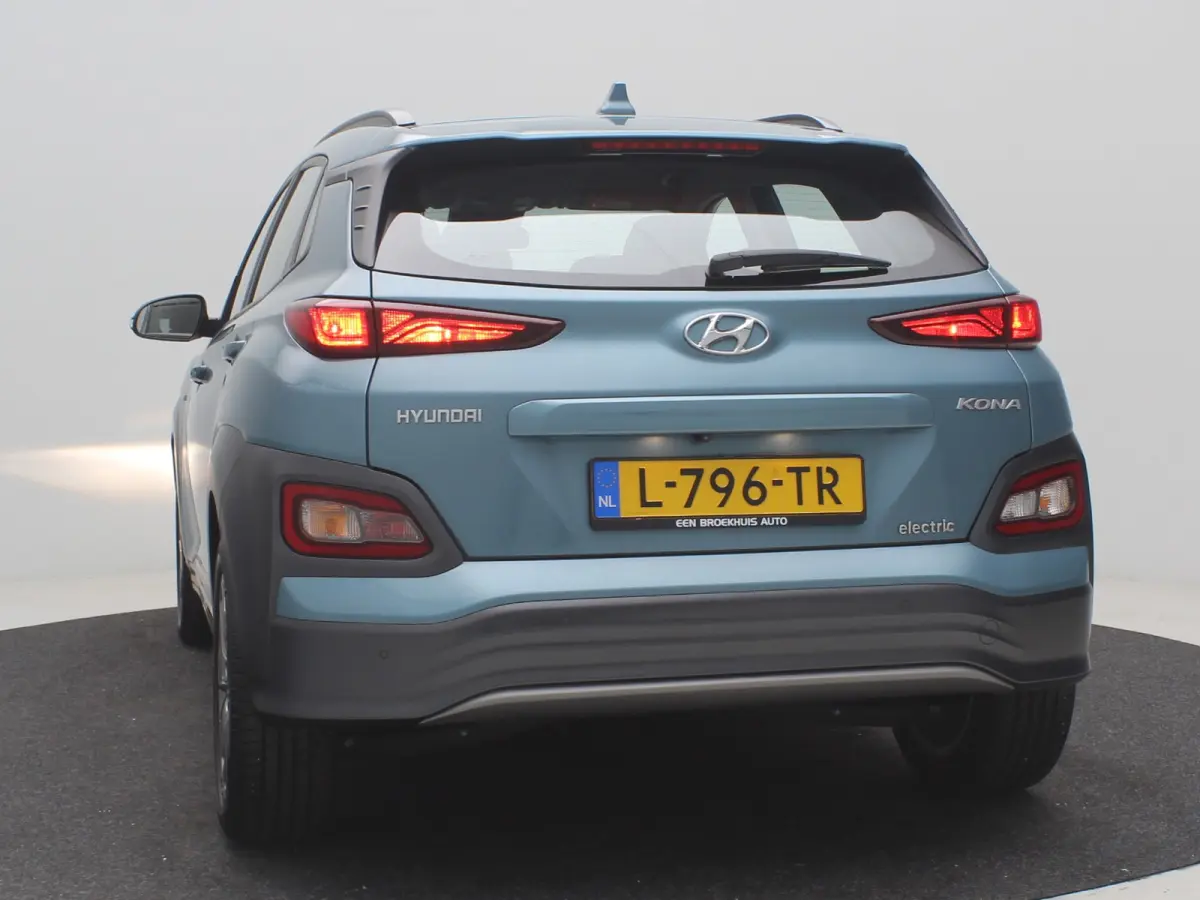 EV Comfort 39 kWh | Achteruitrijcamera | Apple Carplay/Android Auto|telefoonintegratie premium | Bestuurdersstoel in hoogte verstelbaar