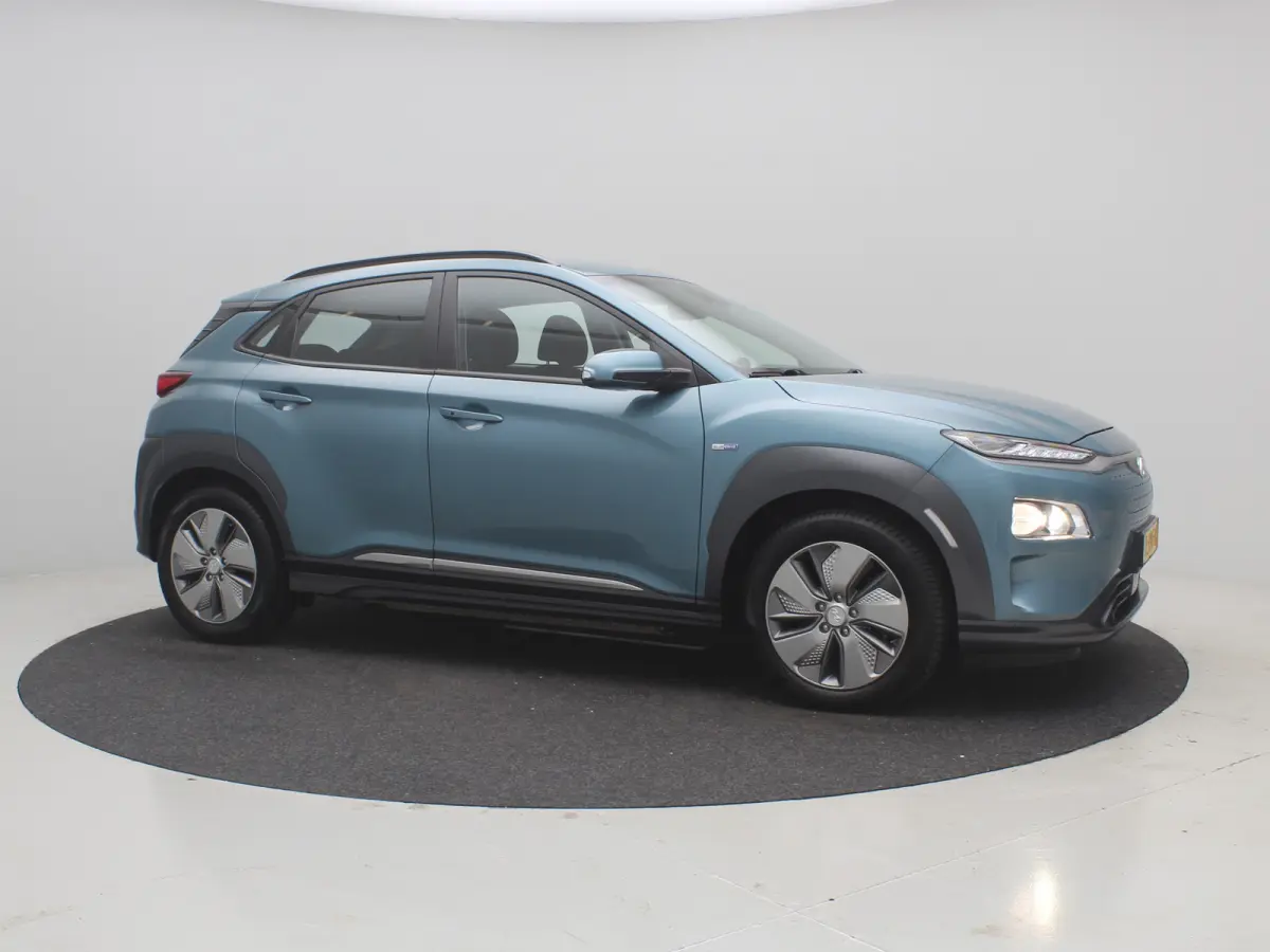 EV Comfort 39 kWh | Achteruitrijcamera | Apple Carplay/Android Auto|telefoonintegratie premium | Bestuurdersstoel in hoogte verstelbaar