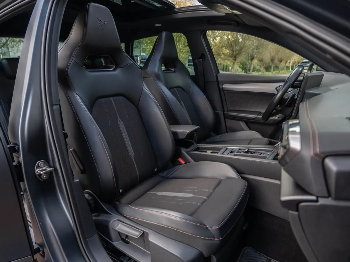 2.0 TSI 4DRIVE Pano/Camera/Matrix/Blindspot