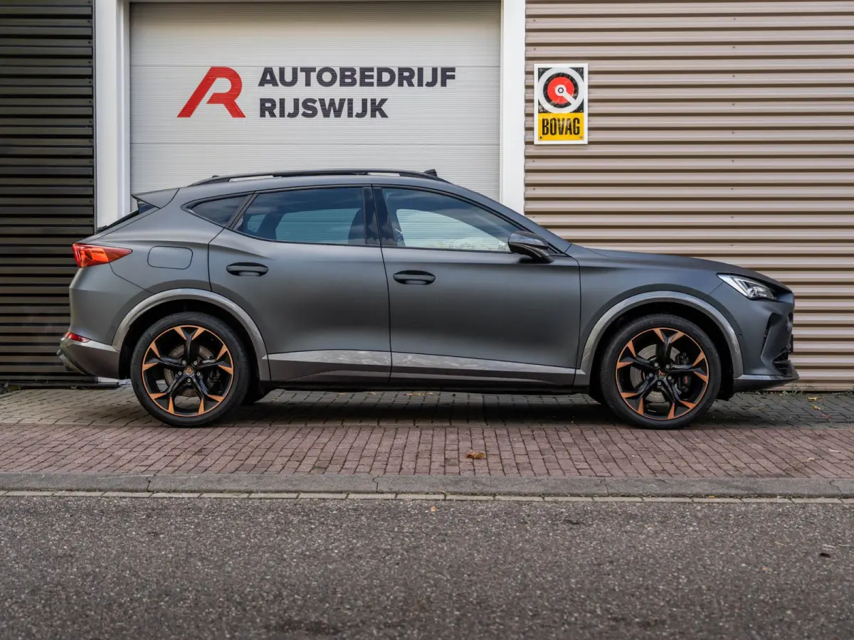 2.0 TSI 4DRIVE Pano/Camera/Matrix/Blindspot