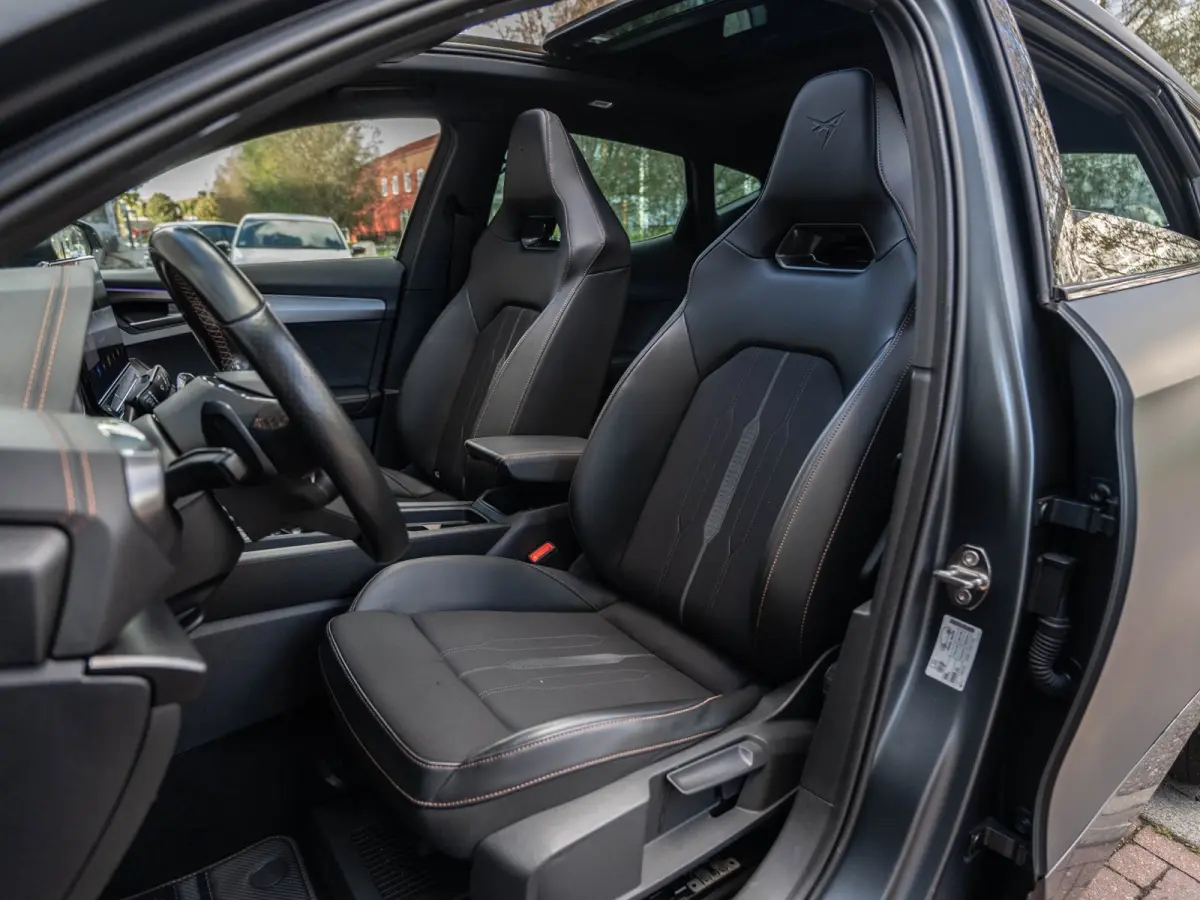 2.0 TSI 4DRIVE Pano/Camera/Matrix/Blindspot