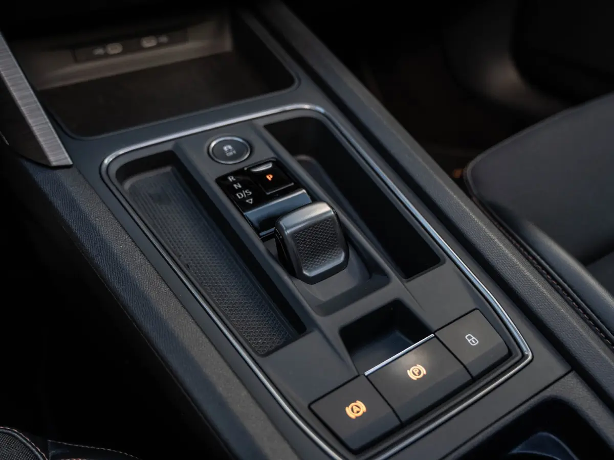 2.0 TSI 4DRIVE Pano/Camera/Matrix/Blindspot