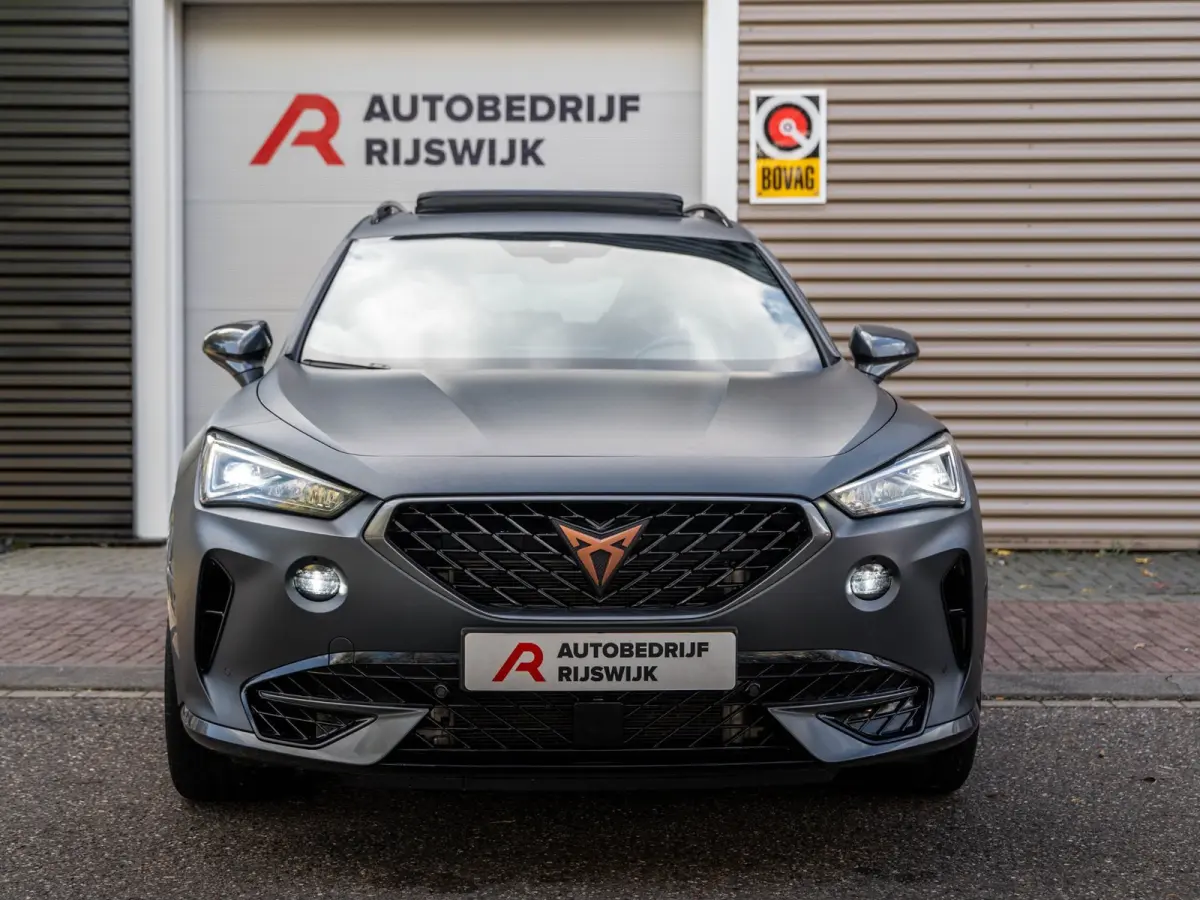 2.0 TSI 4DRIVE Pano/Camera/Matrix/Blindspot