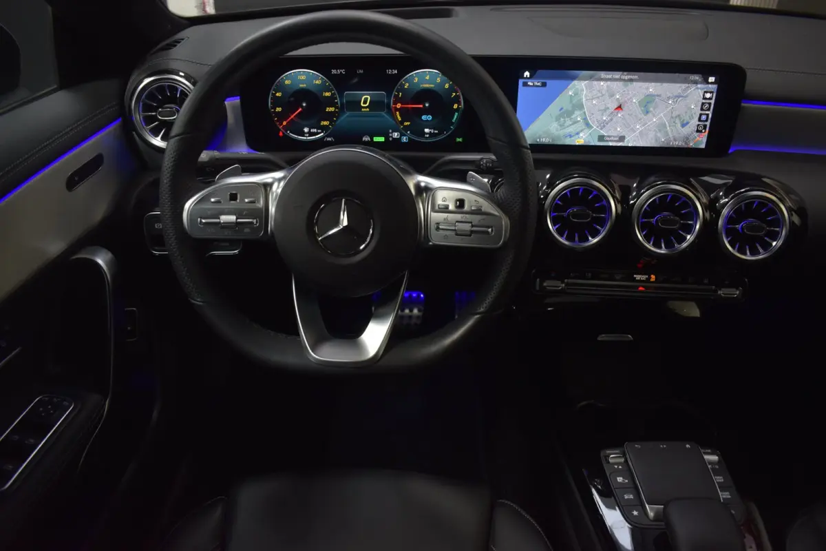 250 e AMG 218pk | CLA 45 AMG | HEAD-UP | PANODAK