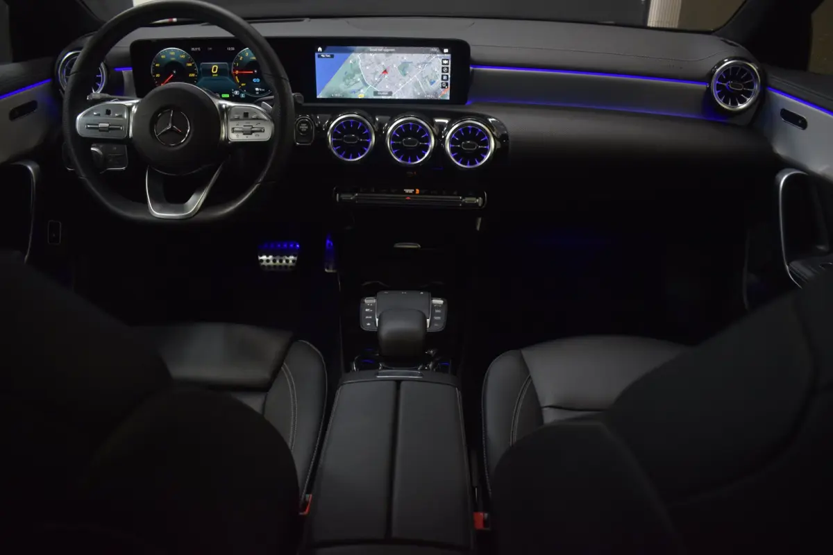 250 e AMG 218pk | CLA 45 AMG | HEAD-UP | PANODAK
