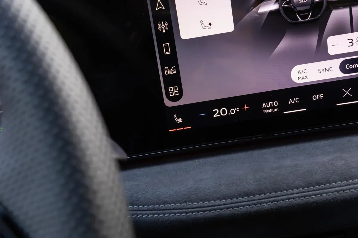 1.5 e-hybrid S 272pk edition Competition | LMV 18'' | SONOS Sound System | Panoramadak
