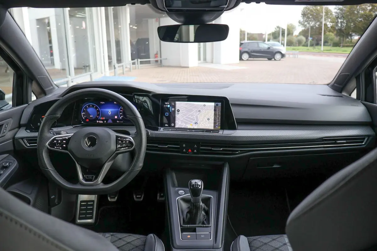 1.5 TSI 130pk R-Line | Navigatie | Camera | PDC | Carplay | Adaptive Cruise