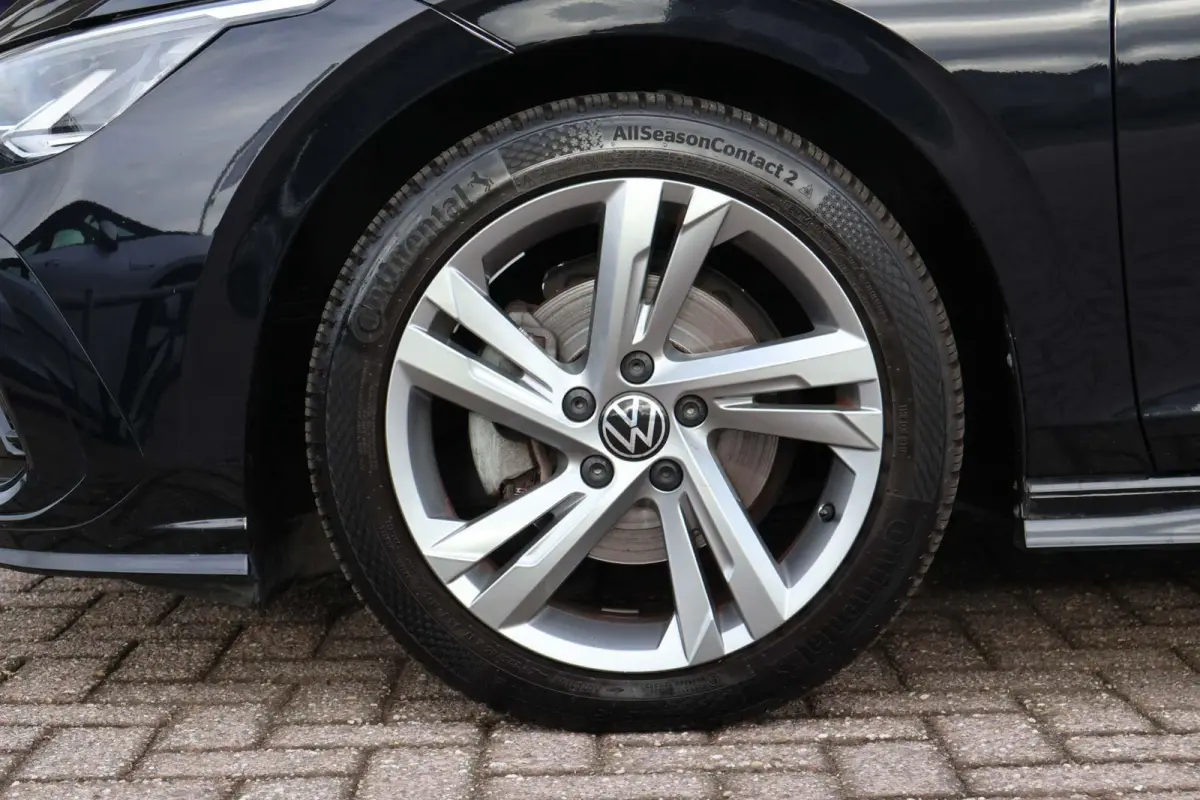 1.5 TSI 130pk R-Line | Navigatie | Camera | PDC | Carplay | Adaptive Cruise