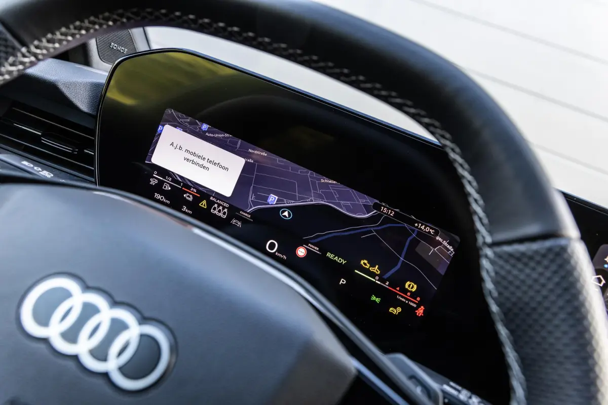 1.5 e-hybrid S 272pk edition Competition | LMV 18'' | SONOS Sound System | Panoramadak