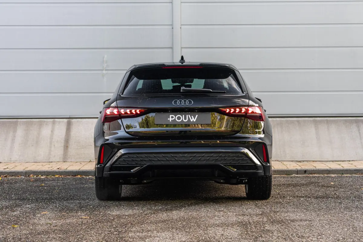 1.5 e-hybrid S 272pk edition Competition | LMV 18'' | SONOS Sound System | Panoramadak