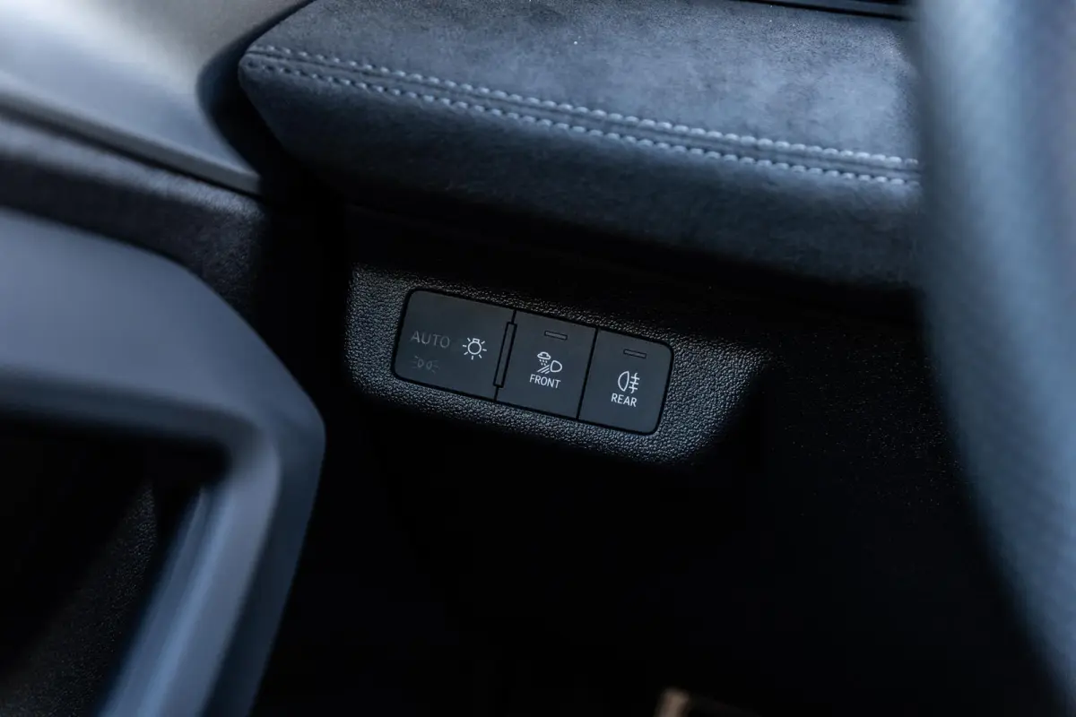1.5 e-hybrid S 272pk edition Competition | LMV 18'' | SONOS Sound System | Panoramadak