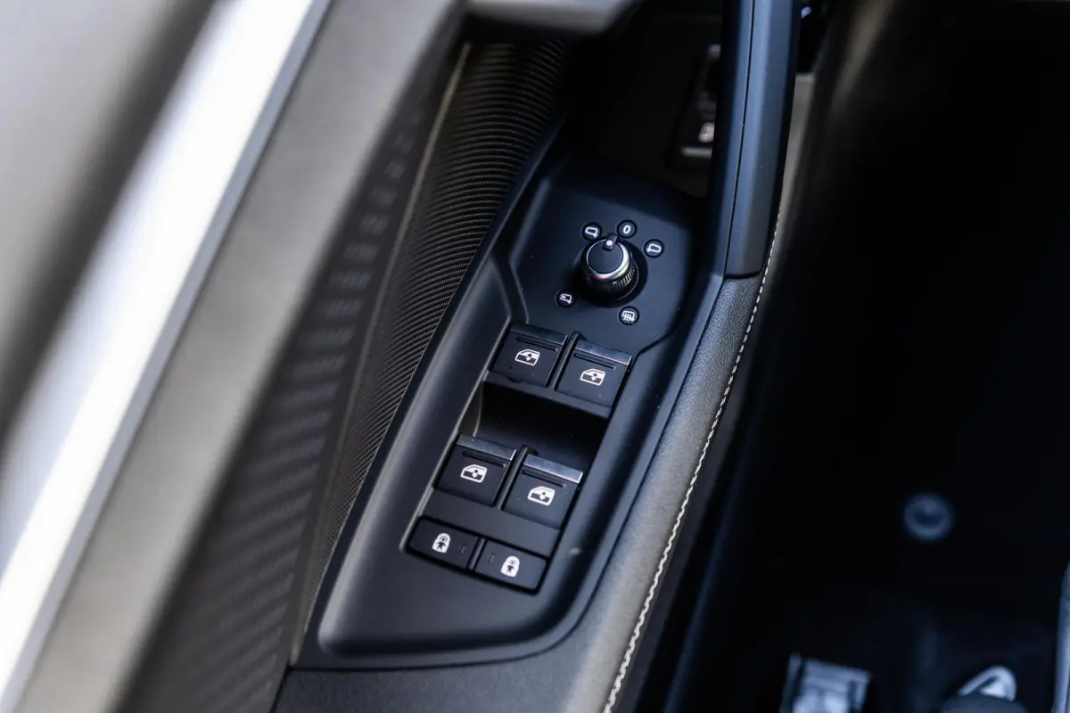 1.5 e-hybrid S 272pk edition Competition | LMV 18'' | SONOS Sound System | Panoramadak