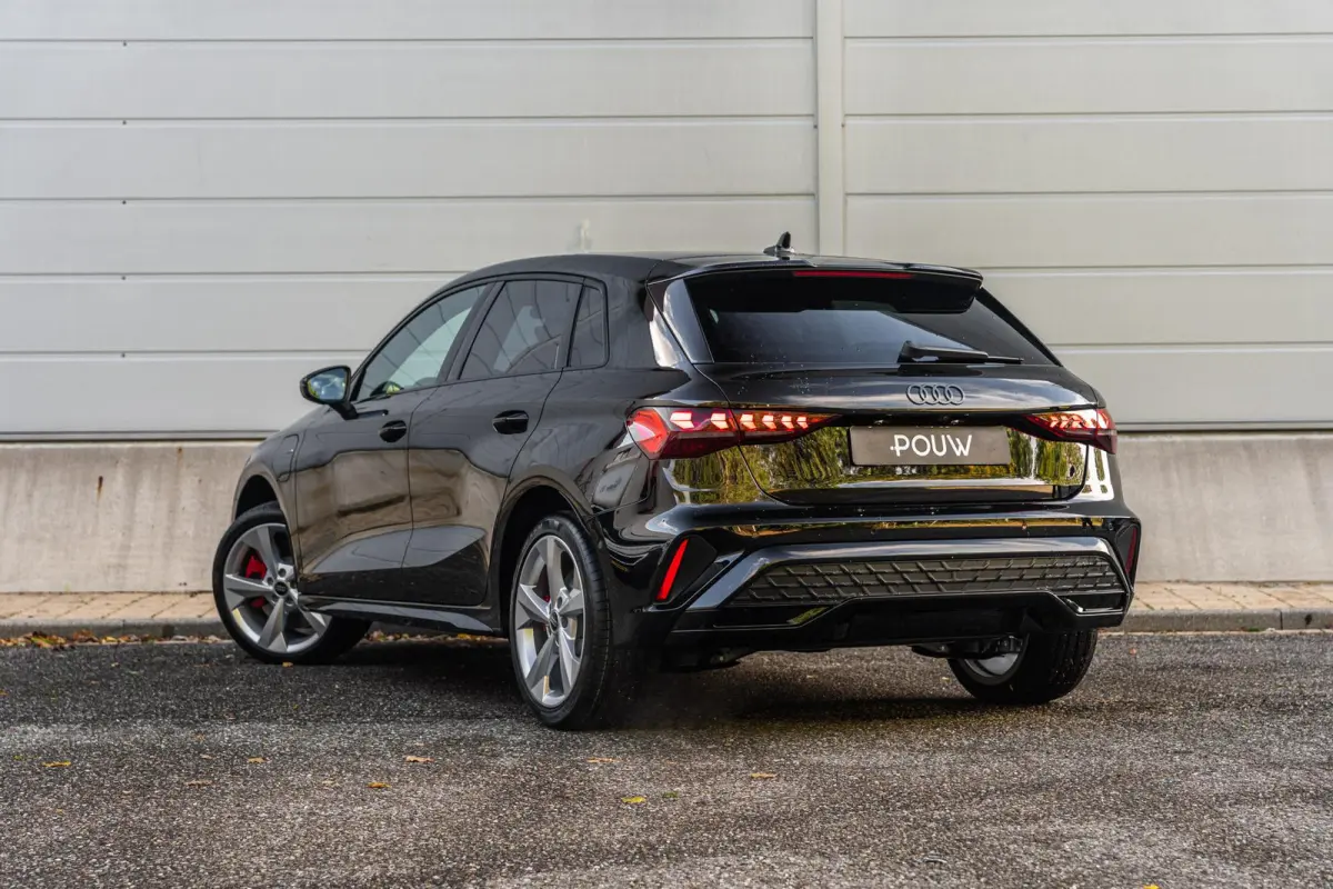 1.5 e-hybrid S 272pk edition Competition | LMV 18'' | SONOS Sound System | Panoramadak