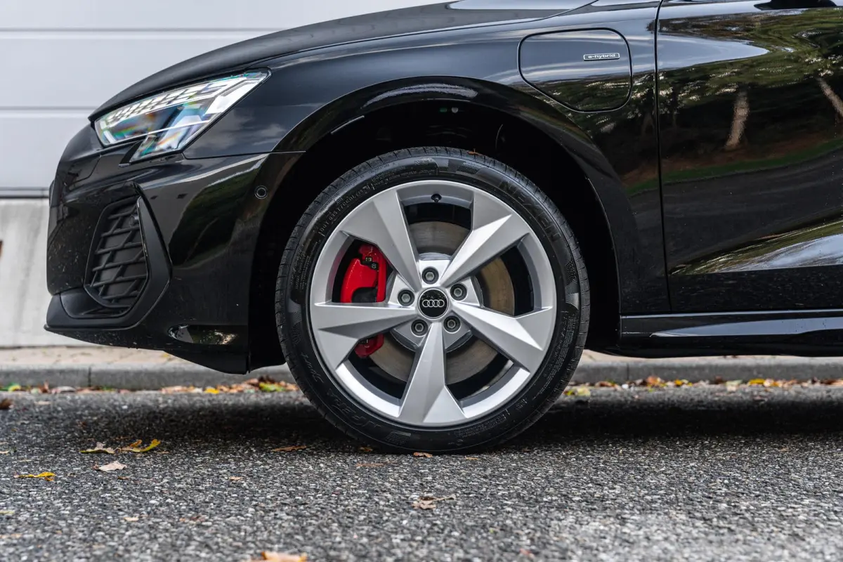 1.5 e-hybrid S 272pk edition Competition | LMV 18'' | SONOS Sound System | Panoramadak