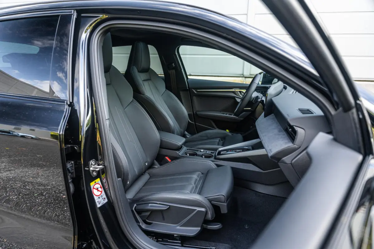 1.5 e-hybrid S 272pk edition Competition | LMV 18'' | SONOS Sound System | Panoramadak