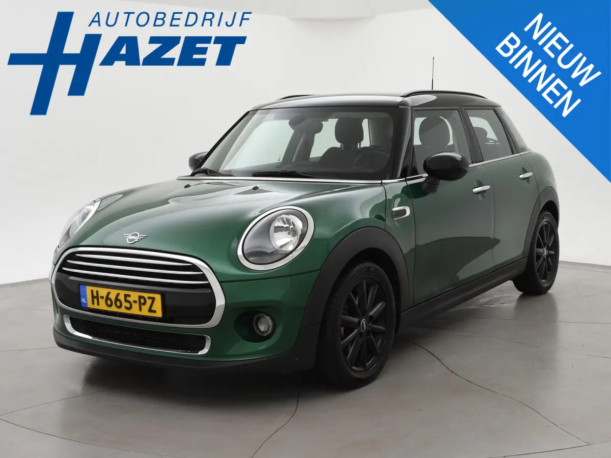 1.5 COOPER 136 PK 5-DEURS BRITISH RACING GREEN + CARBON BLACK LEDER SPORTINTERIEUR