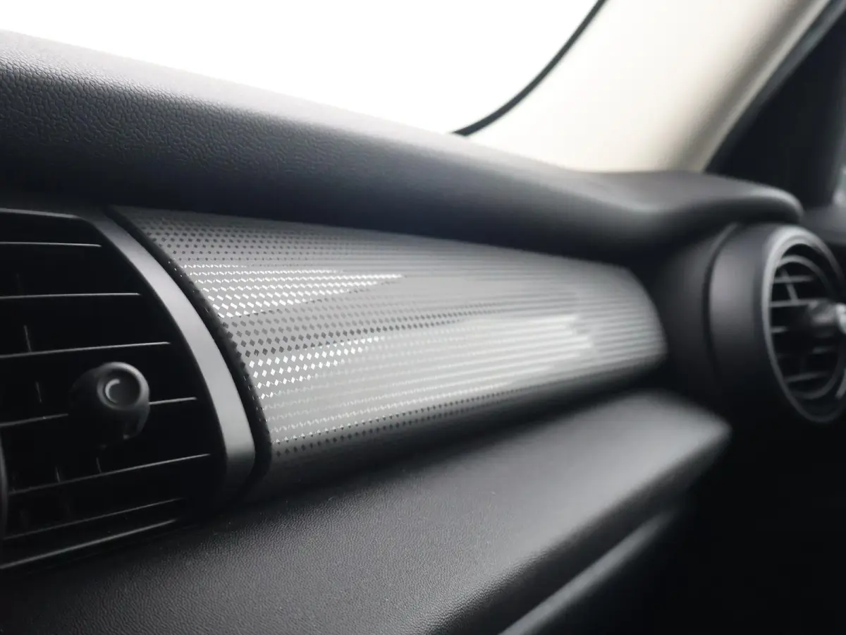 1.5 COOPER 136 PK 5-DEURS BRITISH RACING GREEN + CARBON BLACK LEDER SPORTINTERIEUR