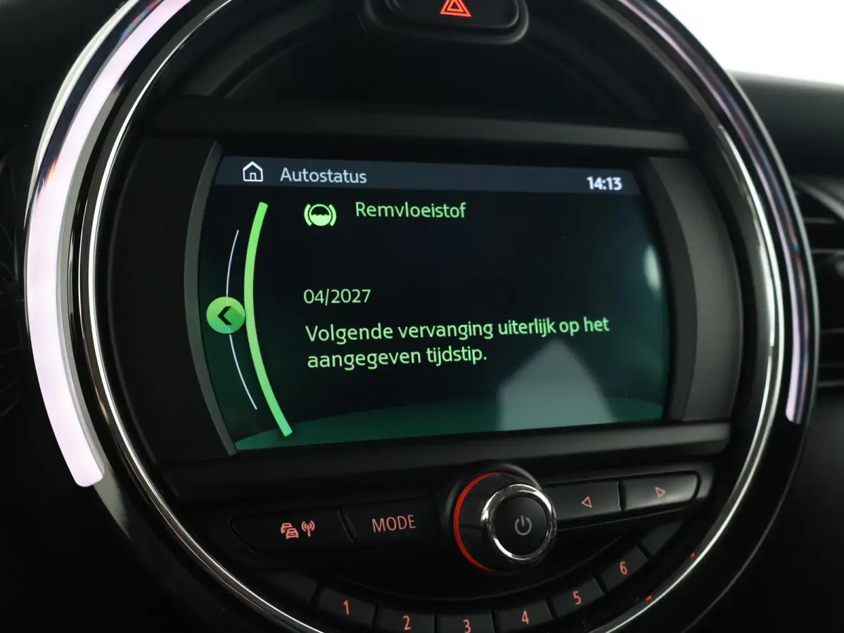 1.5 COOPER 136 PK 5-DEURS BRITISH RACING GREEN + CARBON BLACK LEDER SPORTINTERIEUR